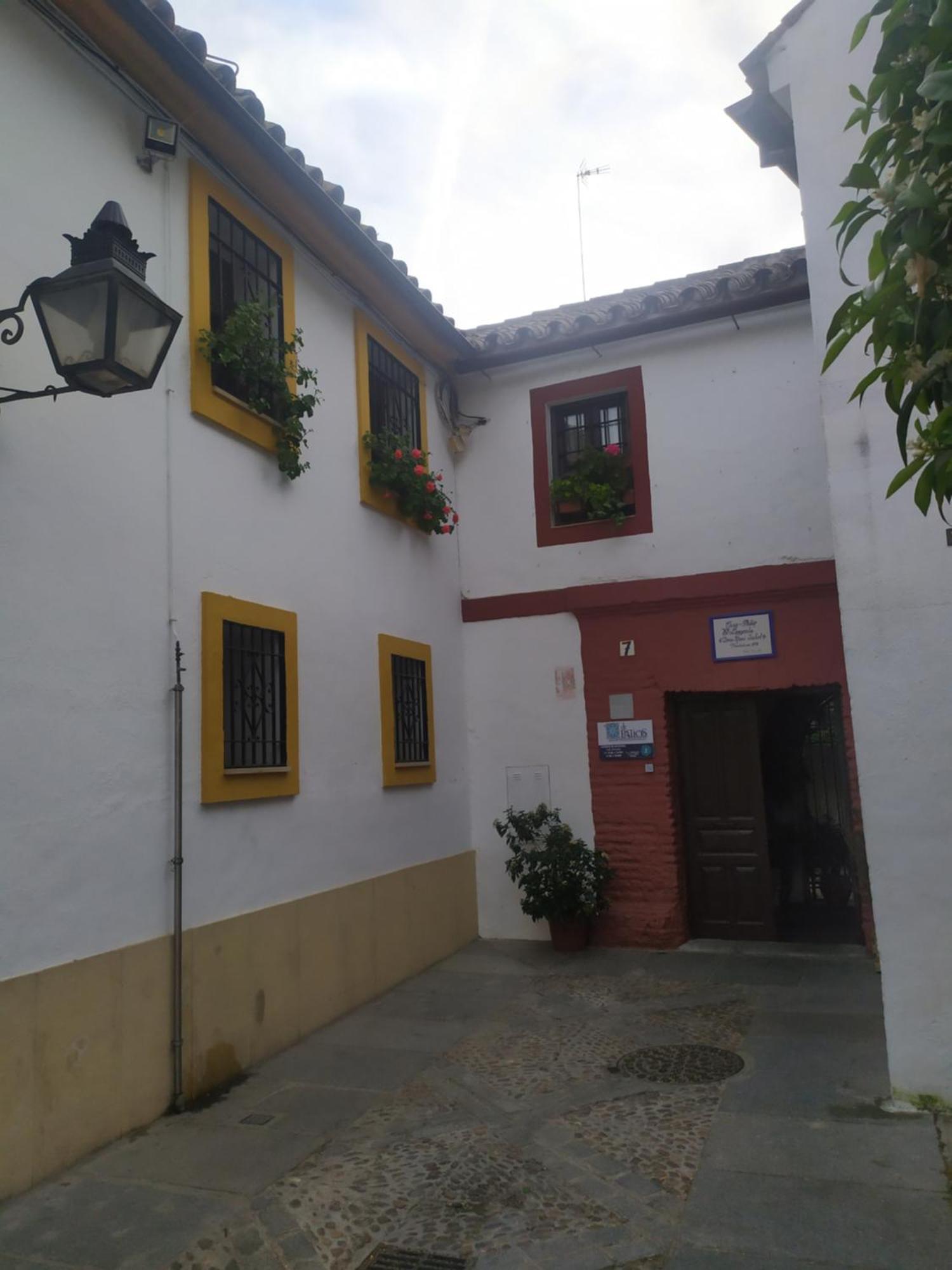 Los Patios De Кордова Экстерьер фото